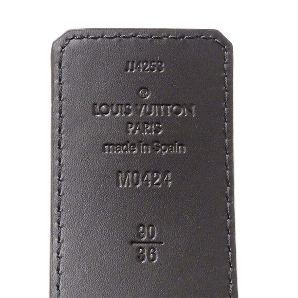 Louis Vuitton Men's Monogram Taurillon Leather Belt with LV Initials, 40mm, R... - Picture 6 of 8